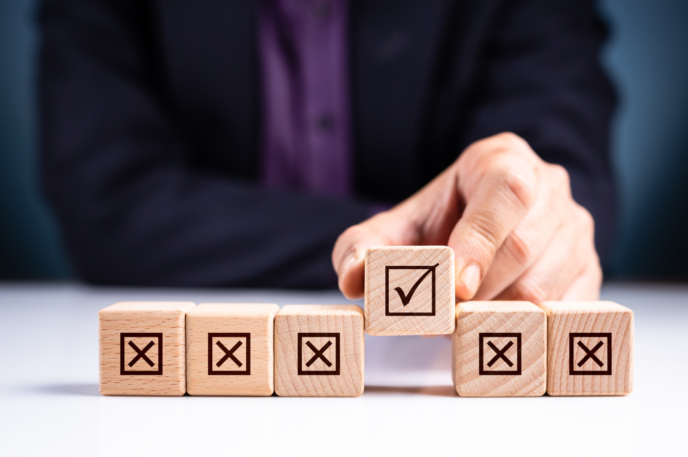 5 factors for choosing a real estate agent