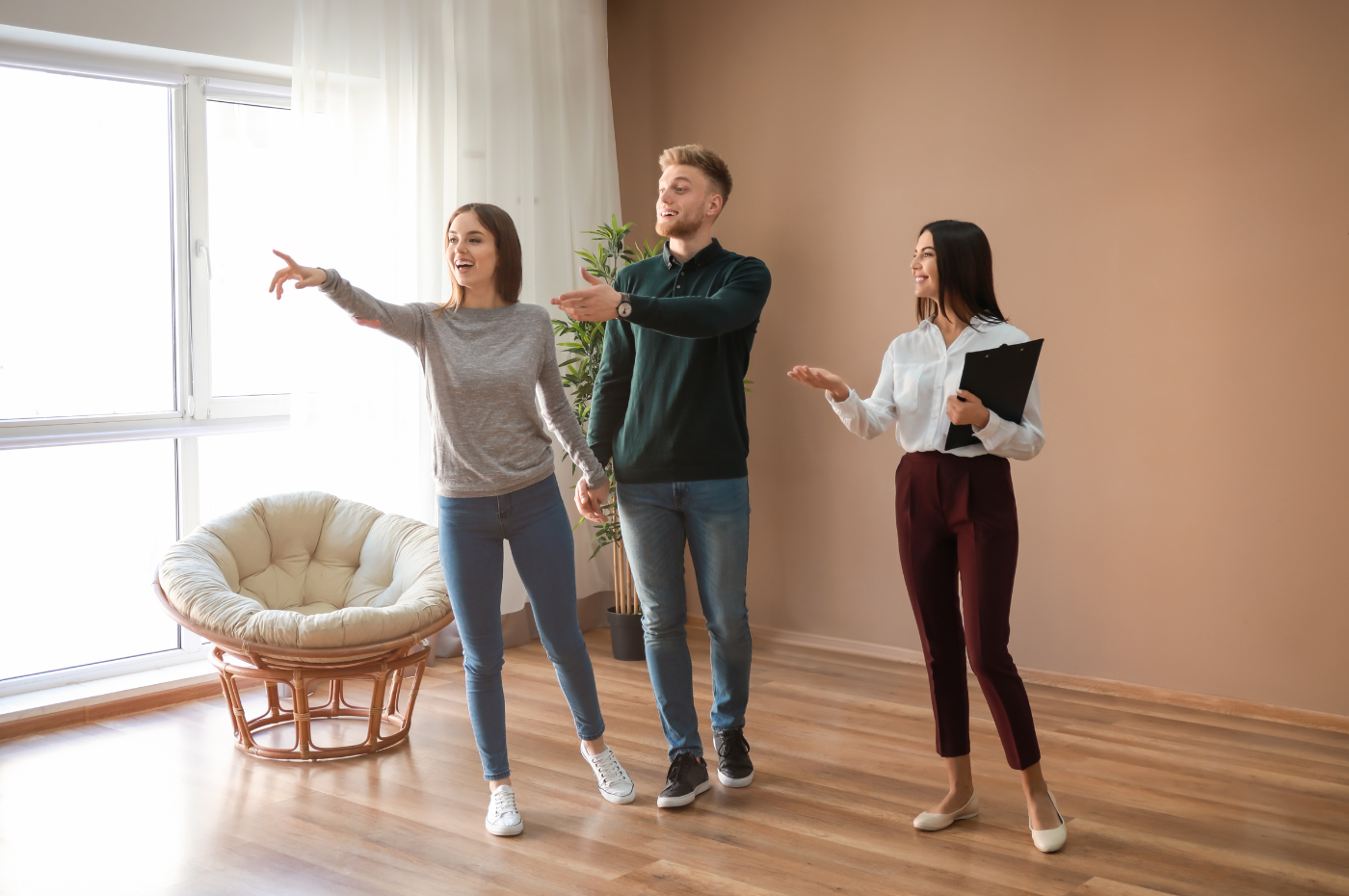 Louer une propriété avec un courtier immobilier locatif