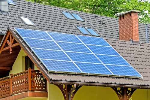 Un panneau solaire en fonctionnement