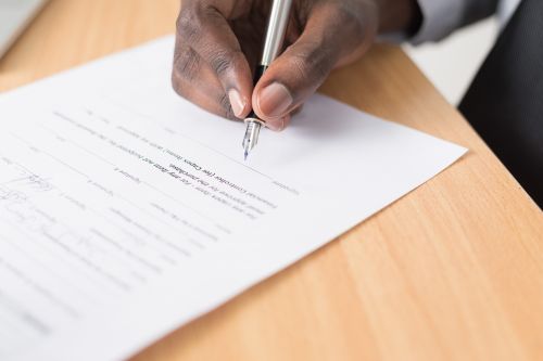 Signature d'un bail emphyteotique